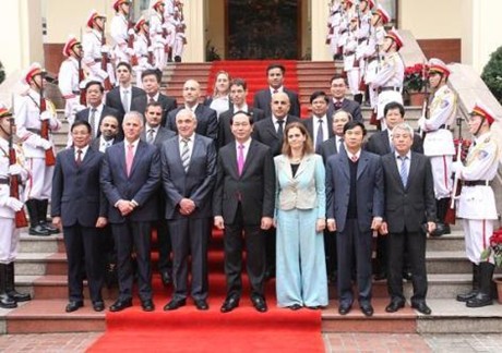 ເພີ່ມທະວີການຮ່ວມມືຮັບປະກັນຄວາມສະຫງົບ,ຄວາມເປັນລະບຽບຮຽບຮ້ອຍລະຫວ່າງ ຫວຽດນາມ ແລະ ອິດສຣາແອນ